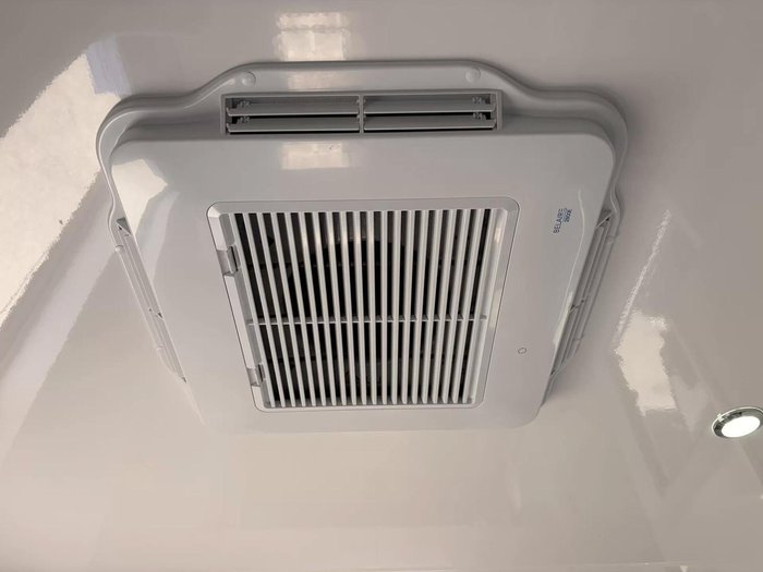 2025 Crusader My25 Musketeer Palace