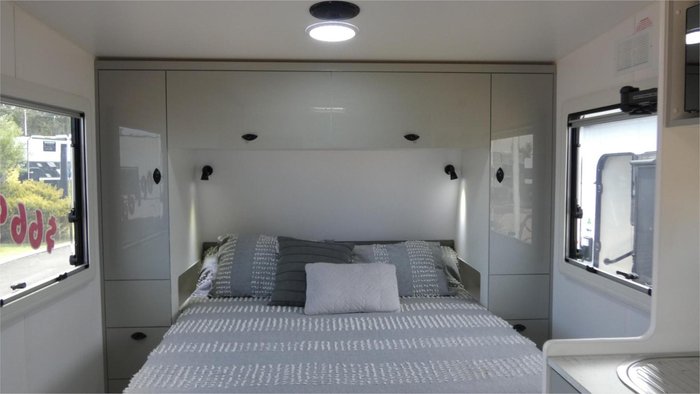 2025 Viscount V Series