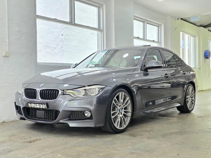 2016 BMW 3 Series 330i M Sport