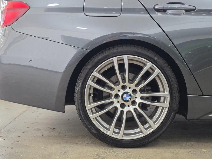 2016 BMW 3 Series 330i M Sport