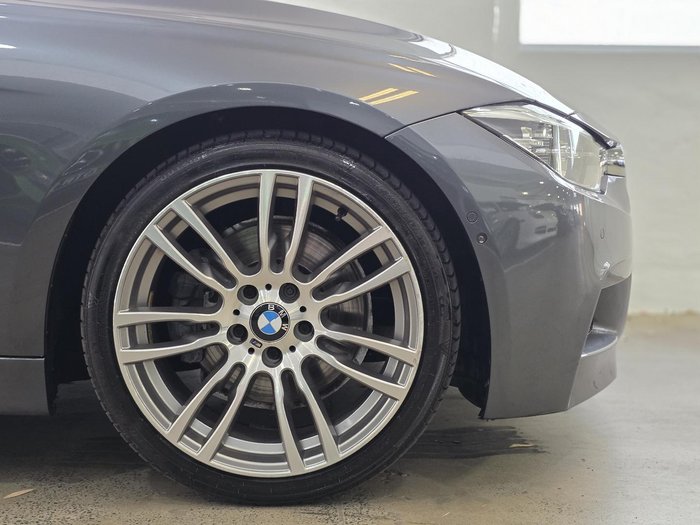 2016 BMW 3 Series 330i M Sport