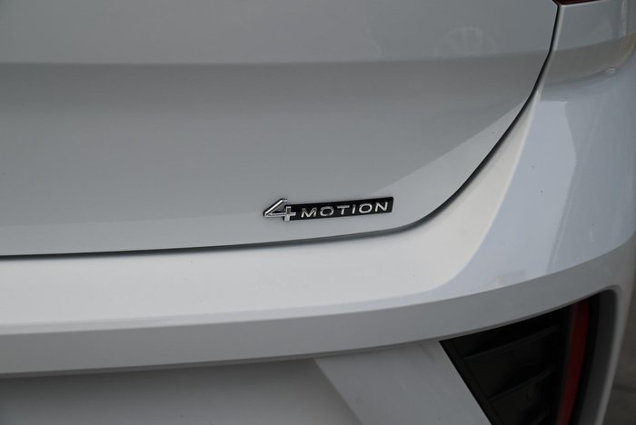 2025 Volkswagen T-Roc 140TSI R-Line