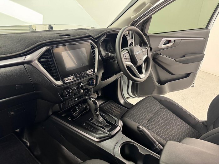 2023 Isuzu D-MAX LS-M MY23 4X4 Dual Range Mineral White