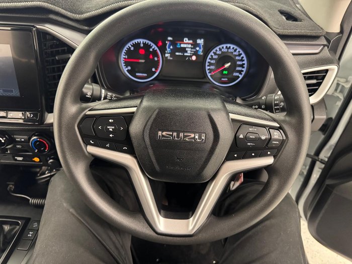 2023 Isuzu D-MAX LS-M MY23 4X4 Dual Range Mineral White