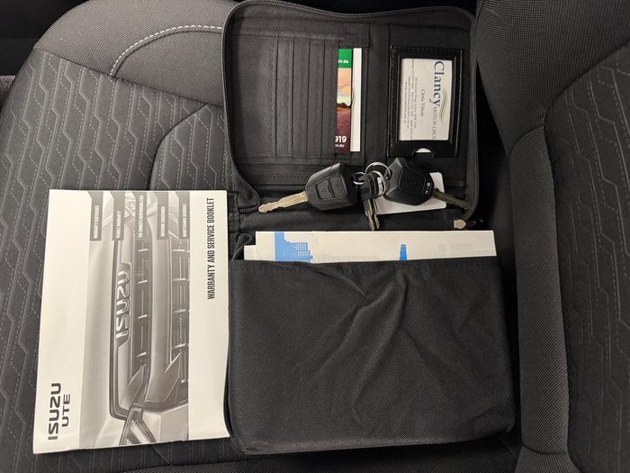 2023 Isuzu D-MAX LS-M MY23 4X4 Dual Range Mineral White