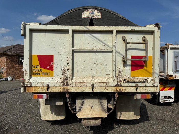 2015 Fuso Fv 51SK WHITE