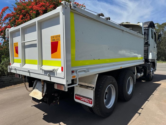 2015 Fuso Fv 51SK WHITE