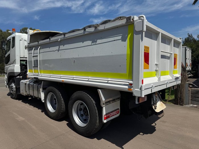 2015 Fuso Fv 51SK WHITE