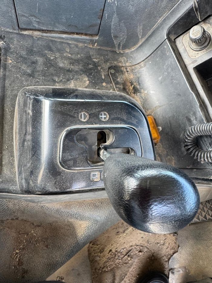 2015 Fuso Fv 51SK WHITE