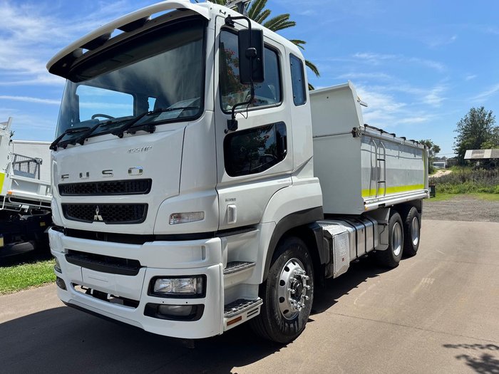 2015 Fuso Fv 51SK WHITE
