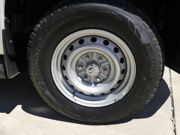 2023 Mitsubishi Triton GLX