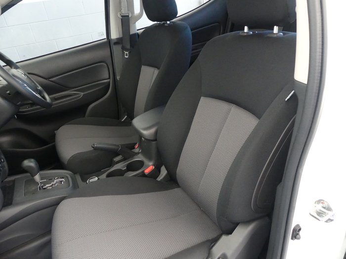 2023 Mitsubishi Triton GLX