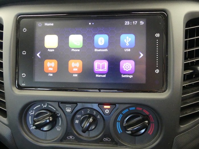 2023 Mitsubishi Triton GLX