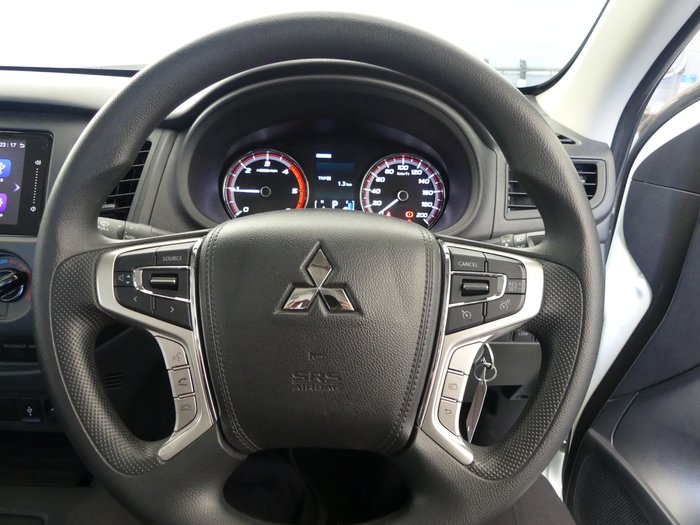 2023 Mitsubishi Triton GLX