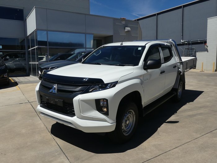 2023 Mitsubishi Triton GLX