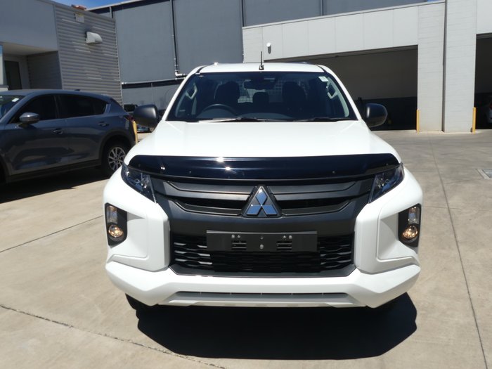 2023 Mitsubishi Triton GLX