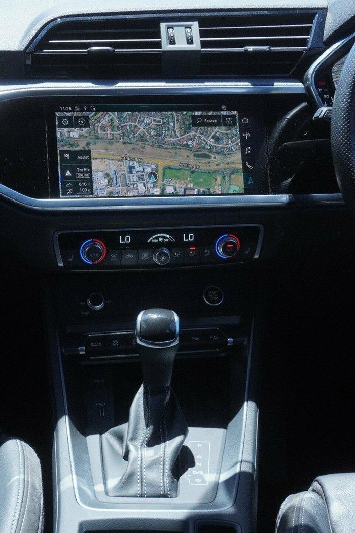 2021 Audi Q3 40 TFSI S line