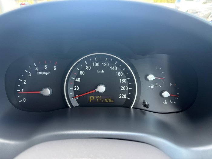 2011 Kia Grand Carnival Platinum