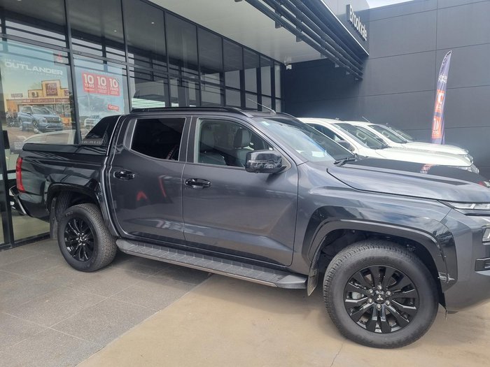 2025 Mitsubishi Triton GSR