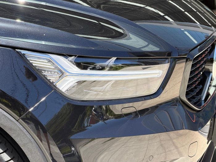 2022 Volvo XC40 T5 R-Design MY22 AWD Onyx Black