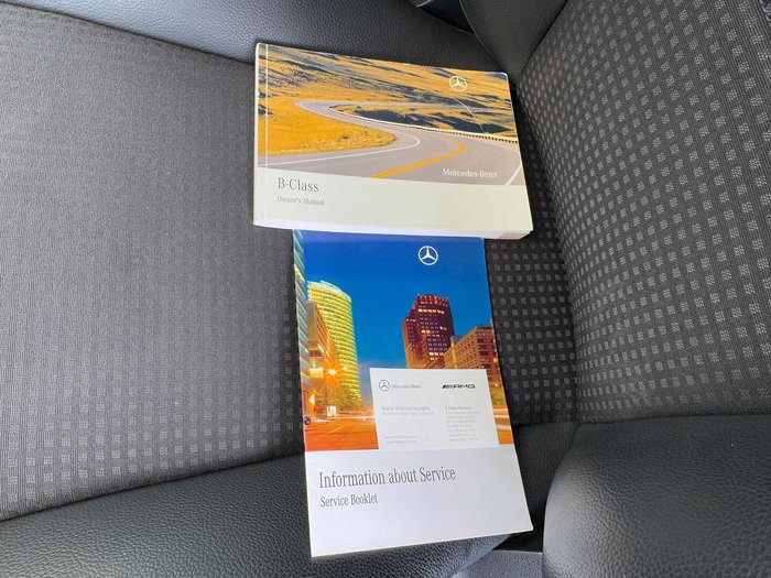 2010 Mercedes-Benz B-Class B180