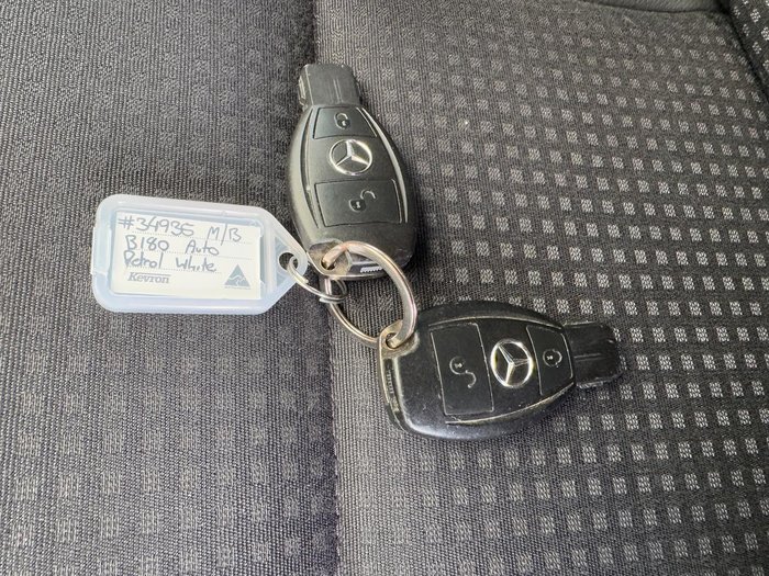 2010 Mercedes-Benz B-Class B180