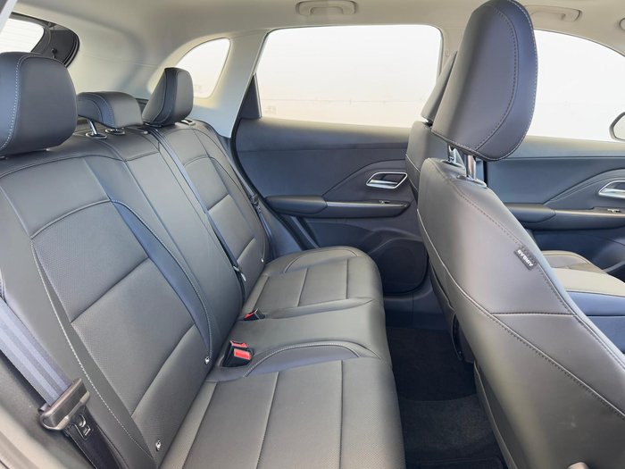 2025 MG ZS Essence Turbo