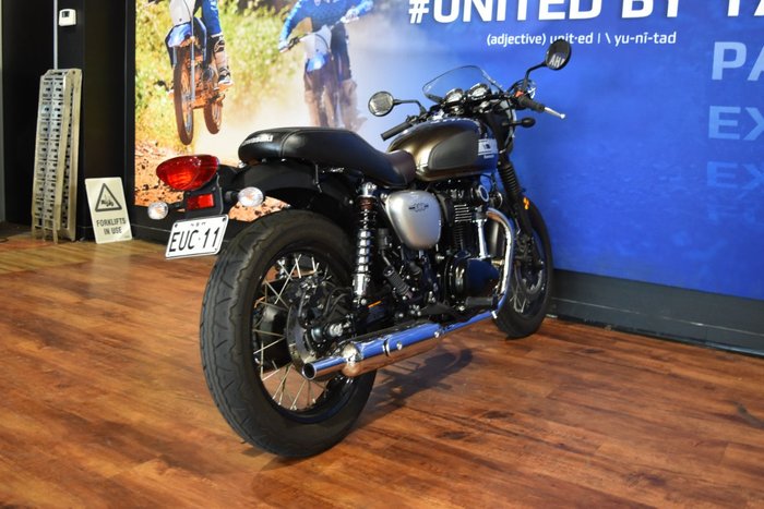 2019 Kawasaki W800 CAFE Grey