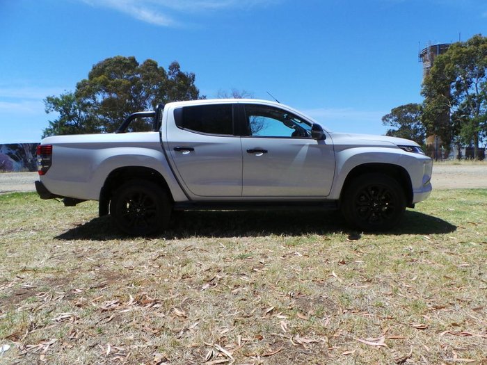 2022 Mitsubishi Triton GSR