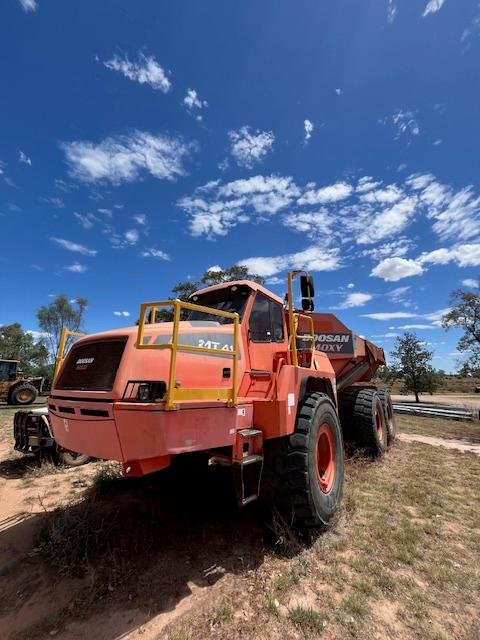 2011 Doosan Moxy Mt-41 Dump Truck