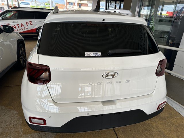2025 HYUNDAI VENUE