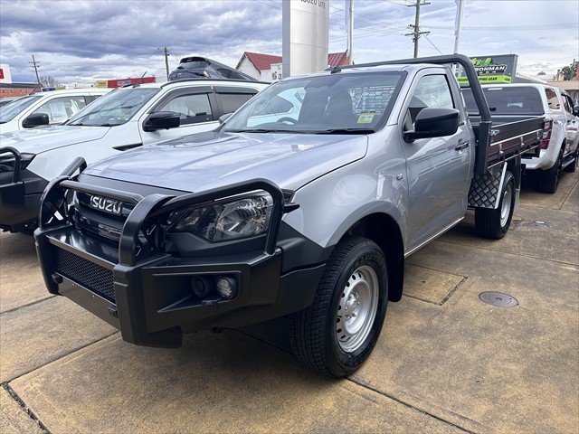 2025 ISUZU D-MAX