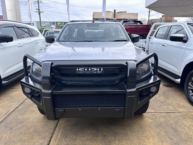 2025 ISUZU D-MAX SX