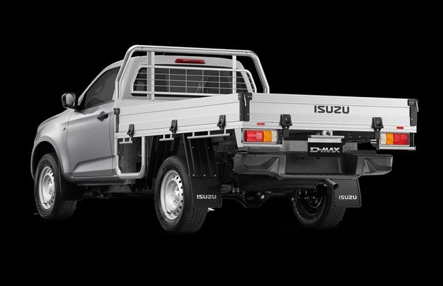 2025 ISUZU D-MAX SX
