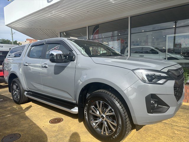 2025 ISUZU D-MAX LS-U+