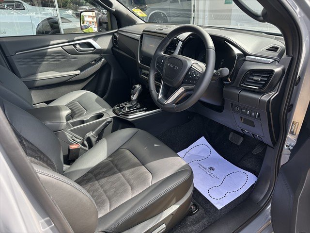 2025 ISUZU D-MAX LS-U+