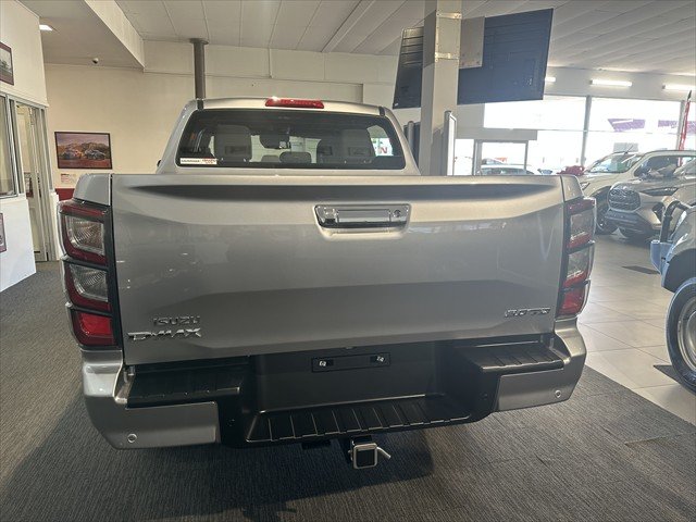 2025 ISUZU D-MAX LS-U