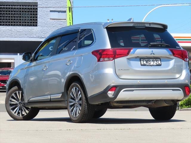 2020 Mitsubishi Outlander LS