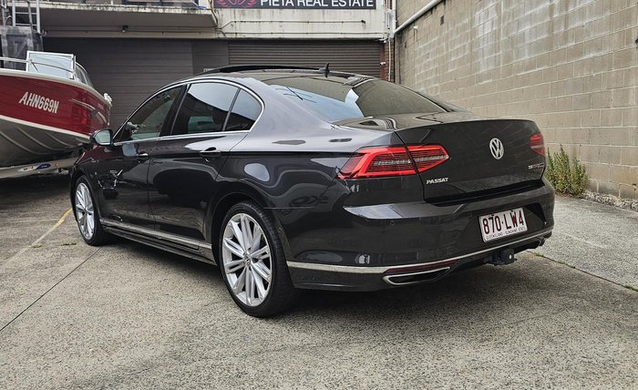 2017 Volkswagen Passat 206TSI R-Line B8 MY18 Four Wheel Drive Manganese Grey