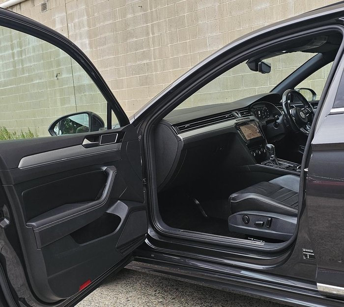 2017 Volkswagen Passat 206TSI R-Line B8 MY18 Four Wheel Drive Manganese Grey