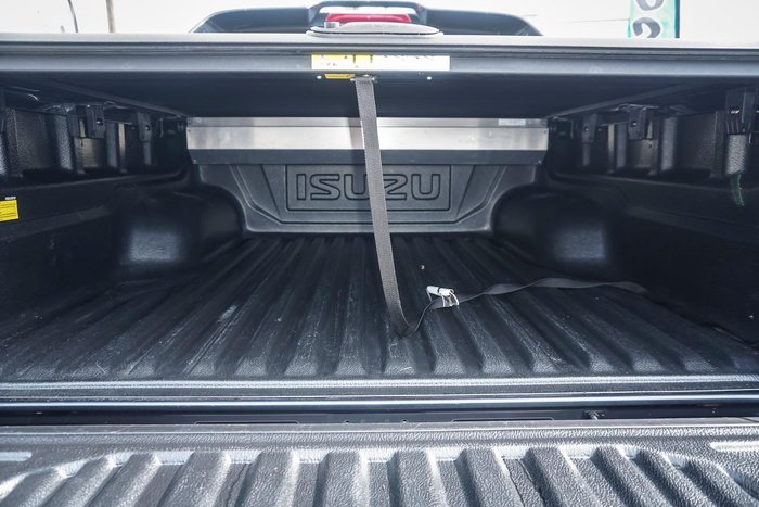 2023 Isuzu D-MAX X-TERRAIN