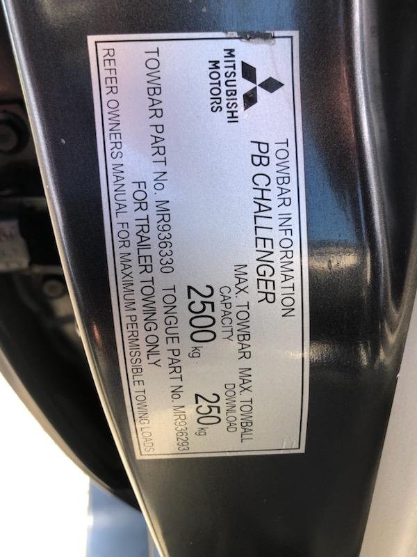 2010 Mitsubishi Challenger LS