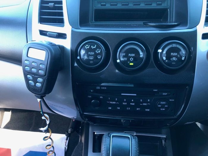 2010 Mitsubishi Challenger LS