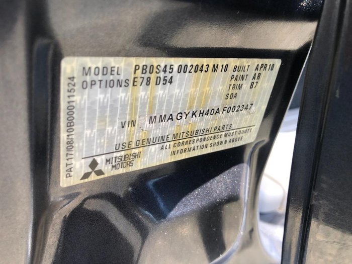 2010 Mitsubishi Challenger LS