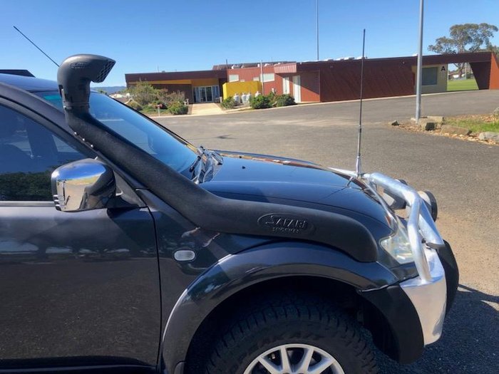 2010 Mitsubishi Challenger LS