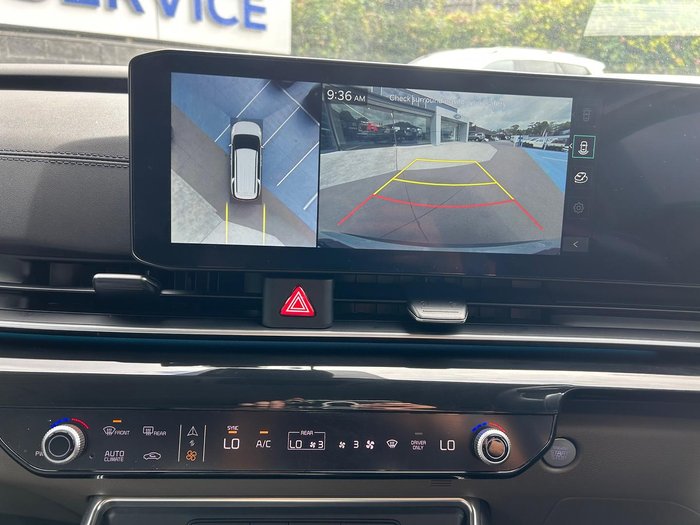 2024 Kia Carnival GT-Line HEV