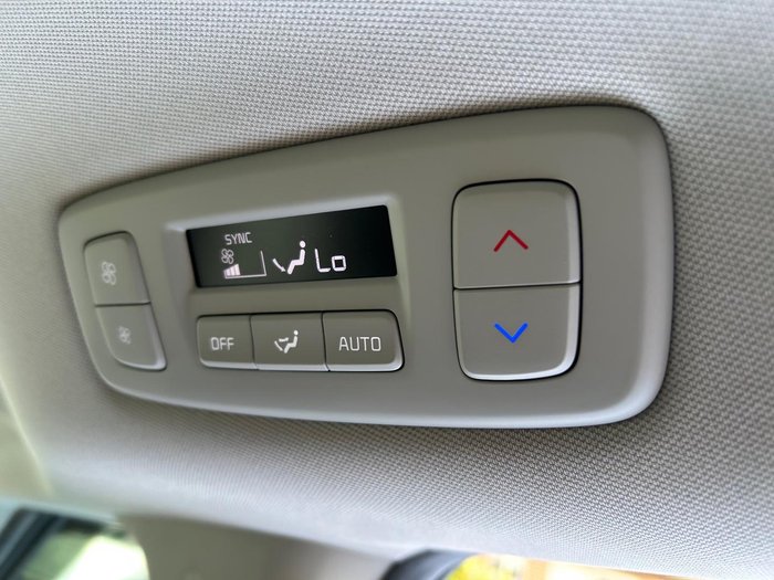 2024 Kia Carnival GT-Line HEV