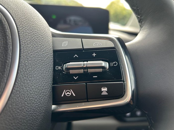 2024 Kia Carnival GT-Line HEV