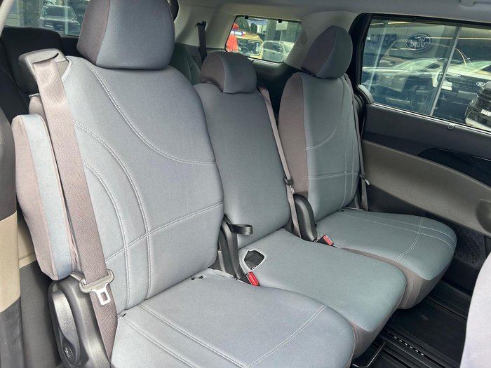 2024 Kia Carnival GT-Line HEV