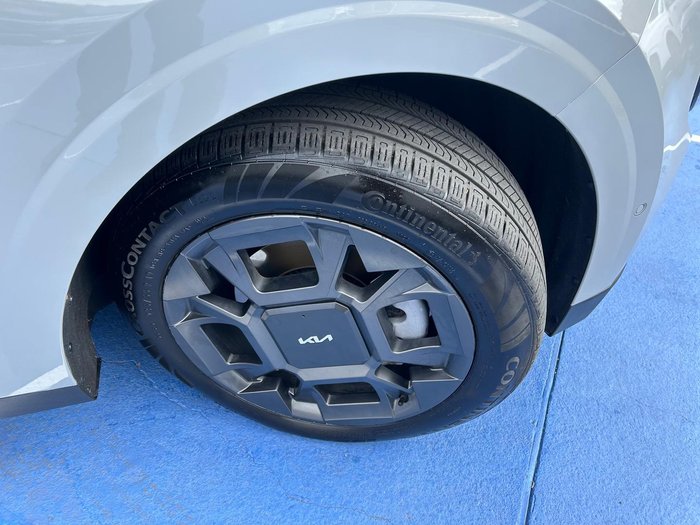 2024 Kia Carnival GT-Line HEV